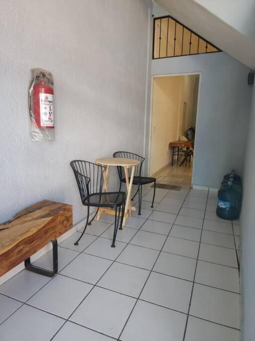 Small Studio Apt 5Min To Dt! Zihuatanejo Exterior photo