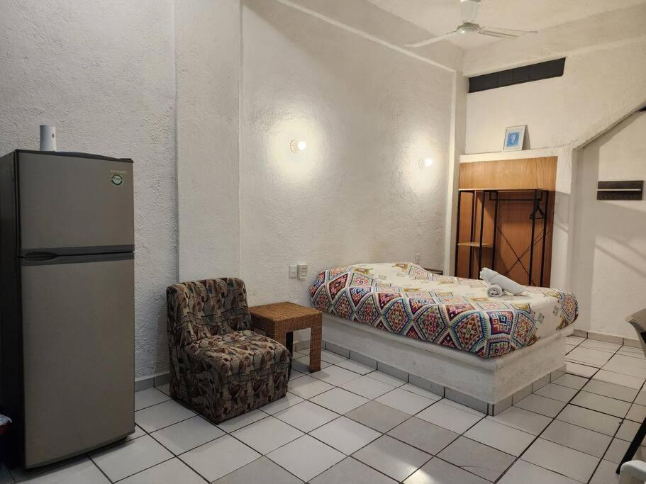 Small Studio Apt 5Min To Dt! Zihuatanejo Exterior photo